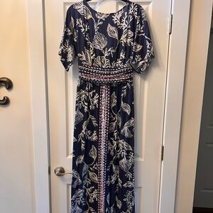 Lilly Pulitzer maxi dress size small EUC worn one time.